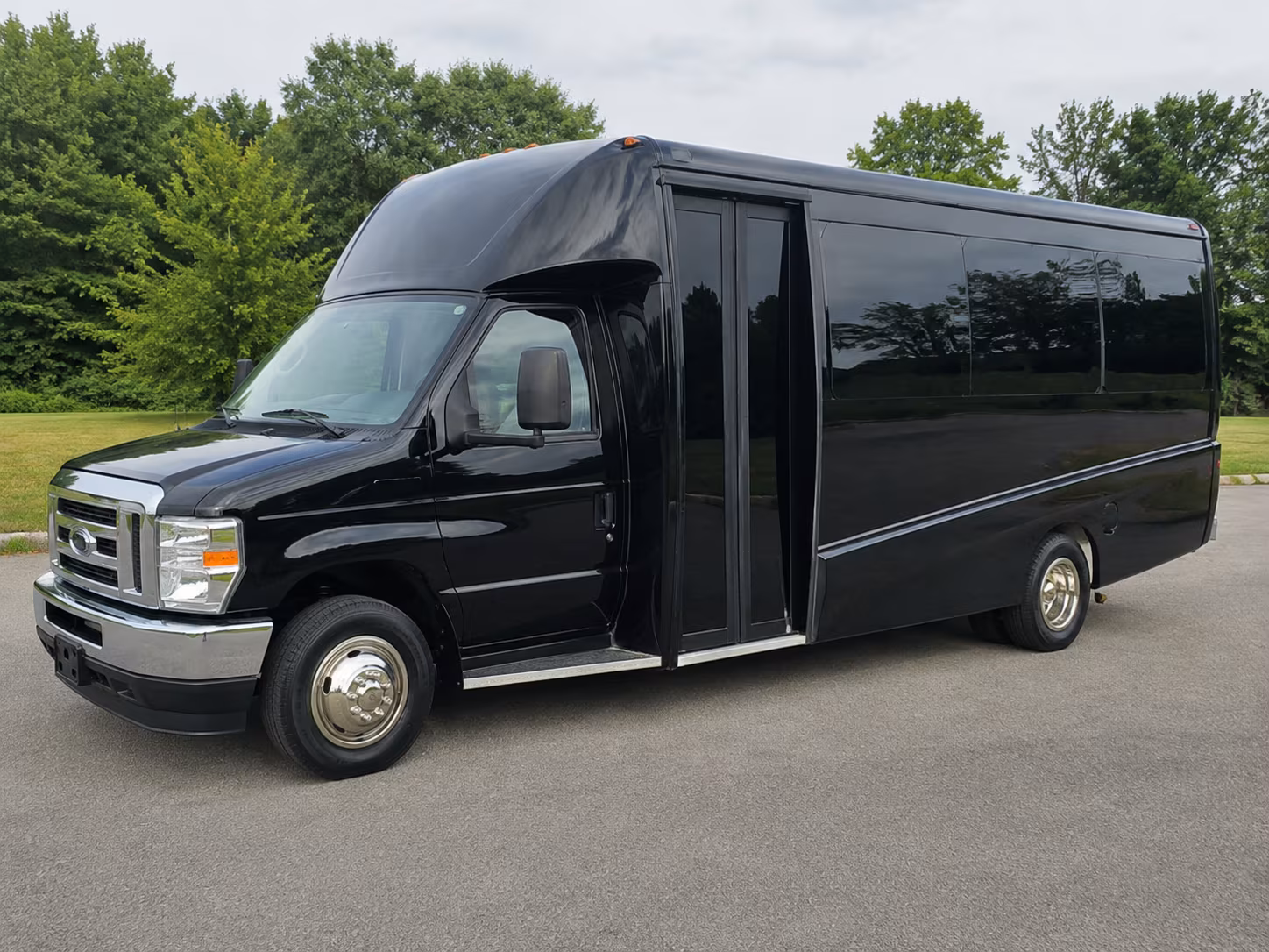 Edison Wedding Transportation & Shuttle Service