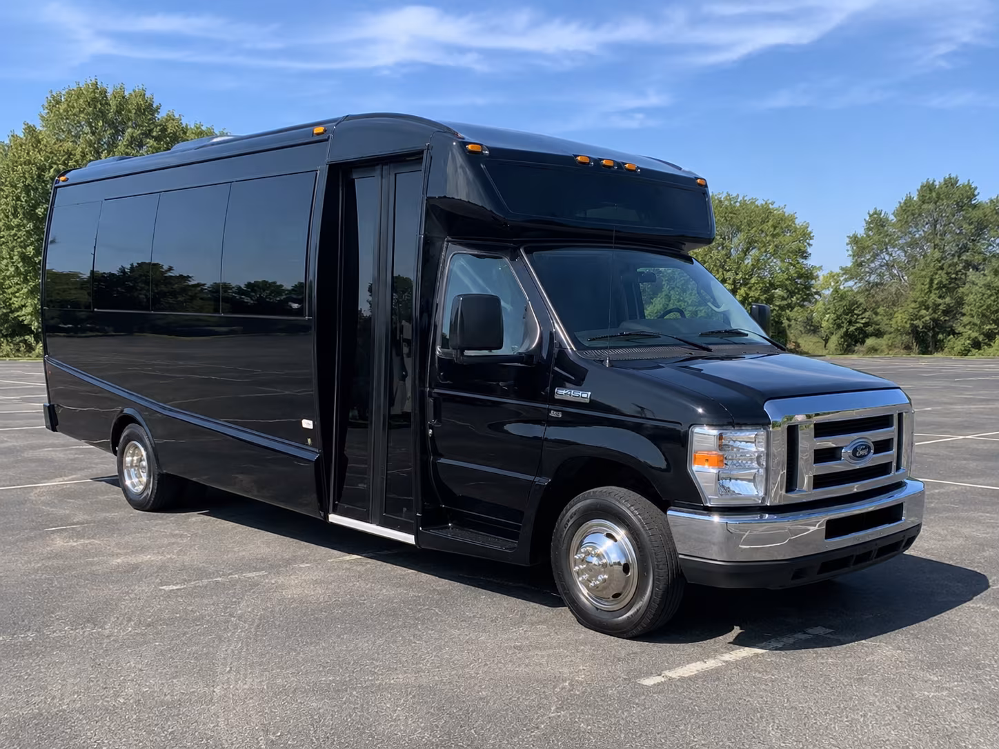 New Brunswick Airport Shuttle & Transportation party bus exterior