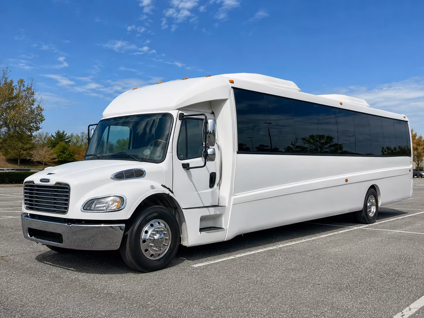 New Brunswick Birthday, Sweet 16, & Quinceañera Transportation party bus exterior