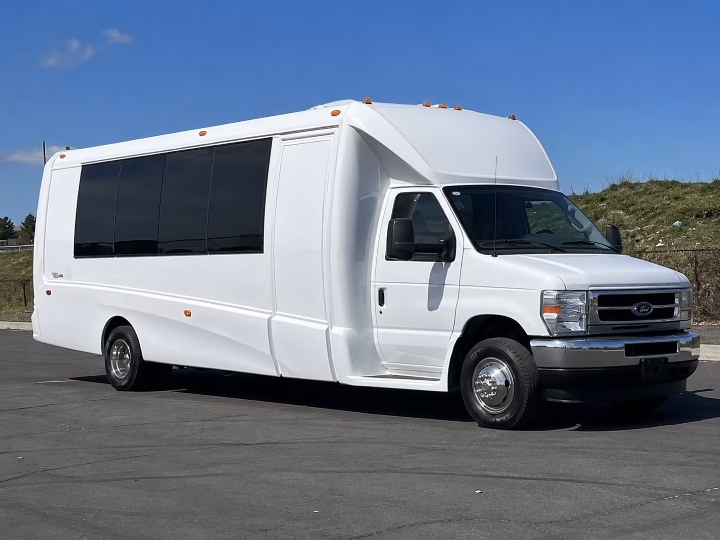 Perth Amboy Winery Tour & Pub Crawl Transportation